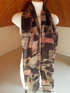 FOULARD. SHAWLS PRINTED ENERGIC